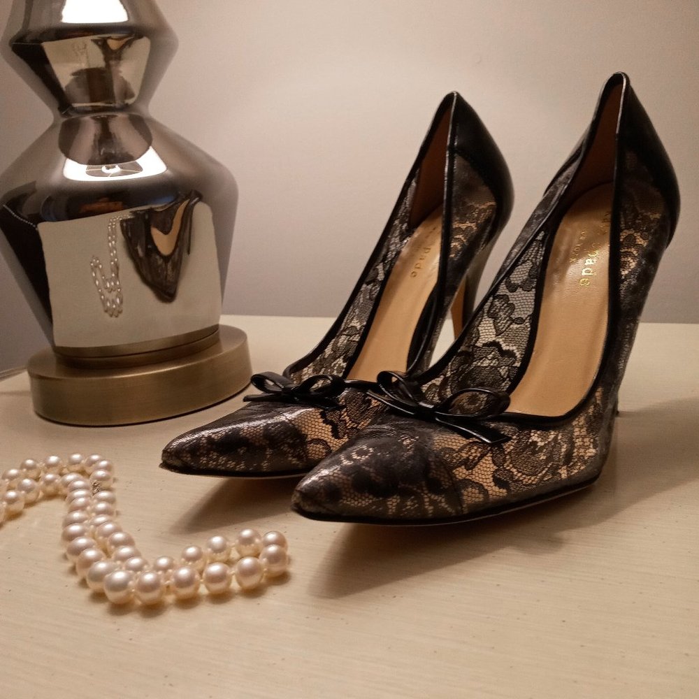 Kate Spade Lace Patent Pumps Size 6.5US